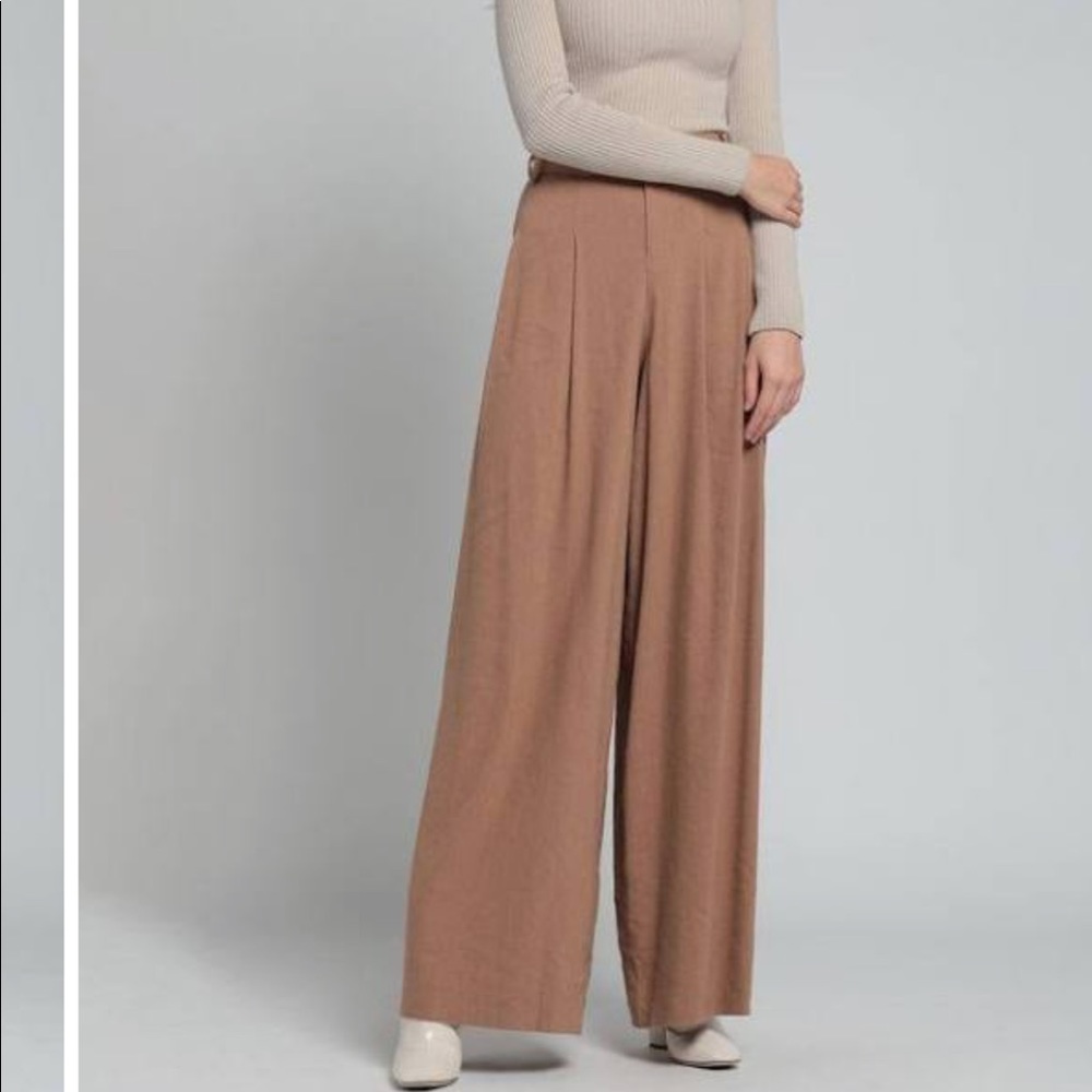 Alice + Olivia Tan Wide-Leg Trousers